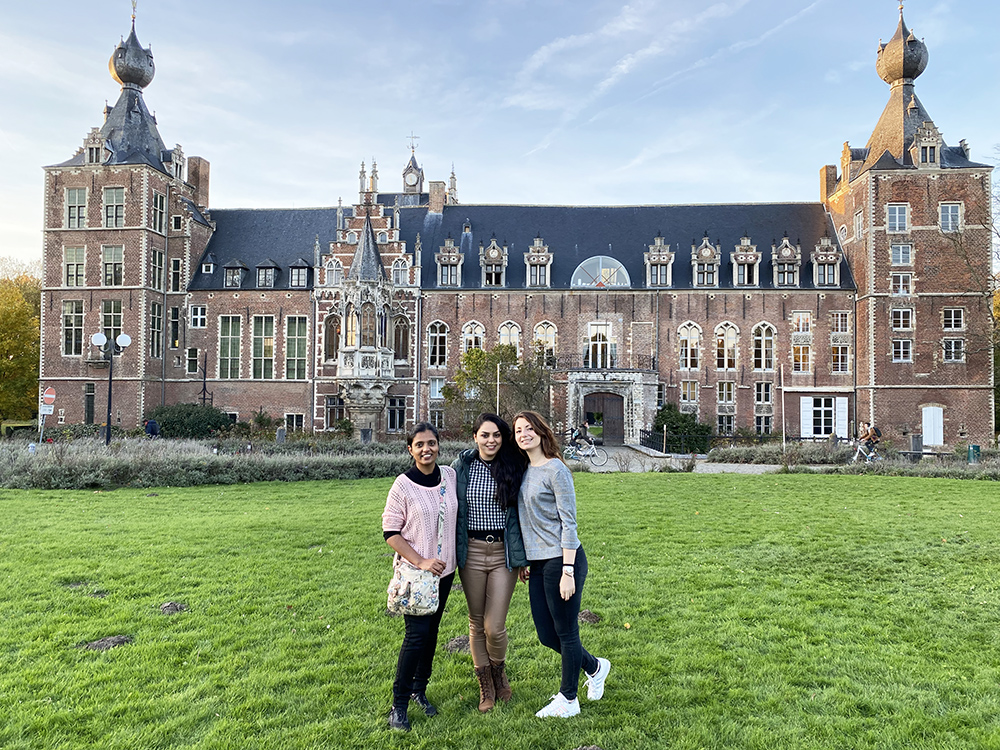 Vertika, Sadaf, Alessia at Arenberg Castle